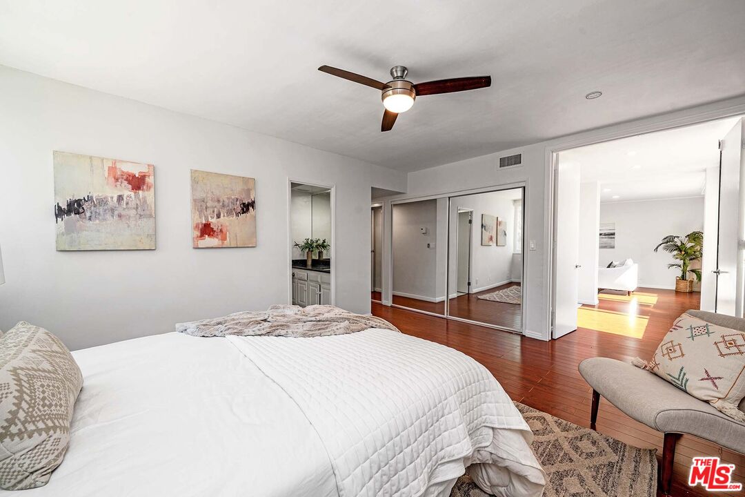 540 Kelton Ave Unit: 105