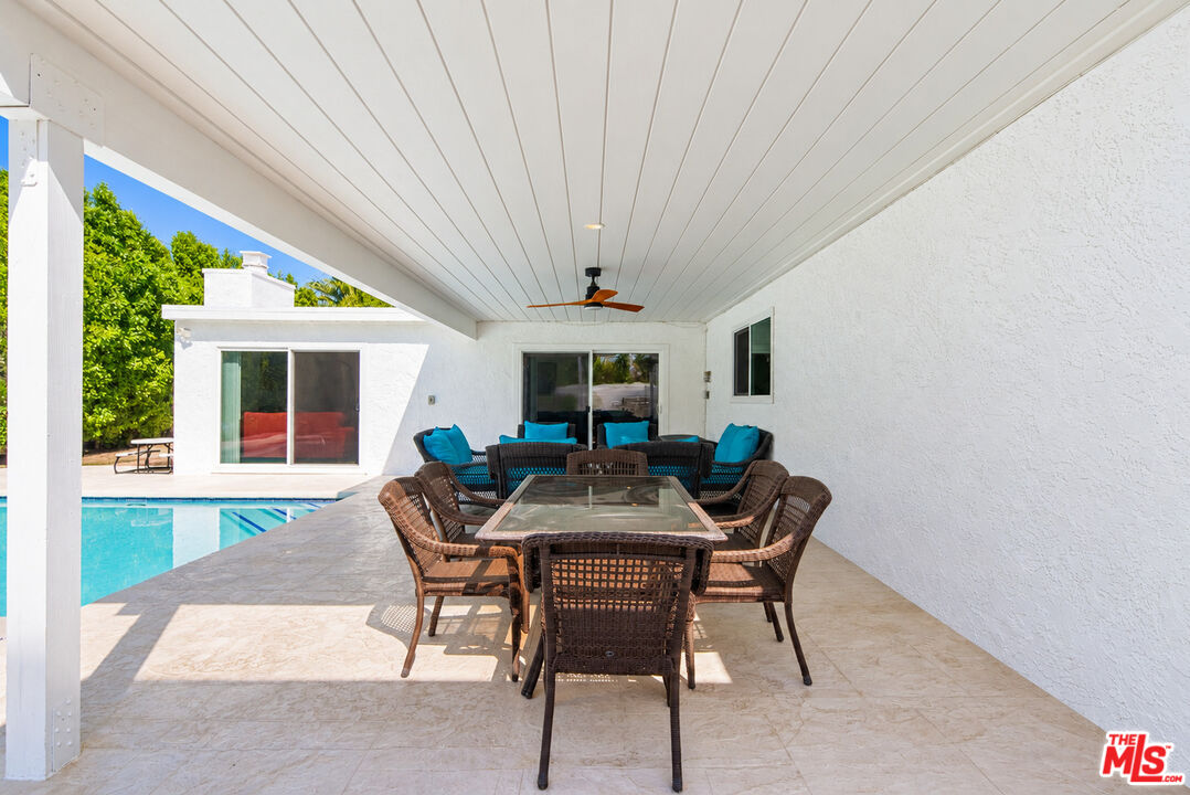 2303 N Magnolia Rd