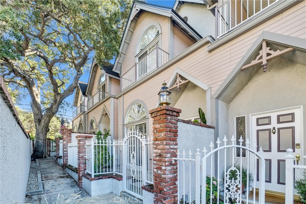 801 W Foothill Boulevard F