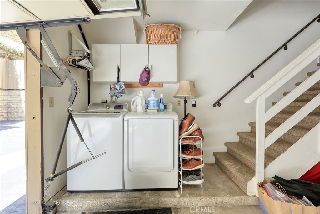 137 E Sierra Madre Boulevard E