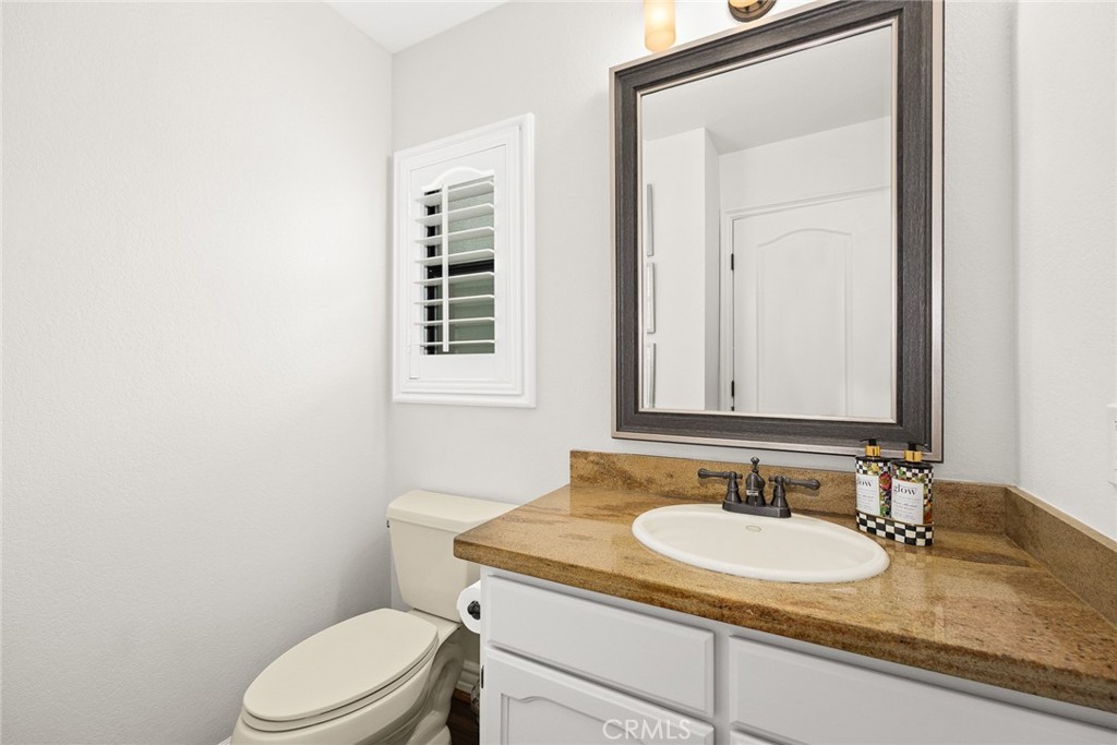 137 E Sierra Madre Boulevard E