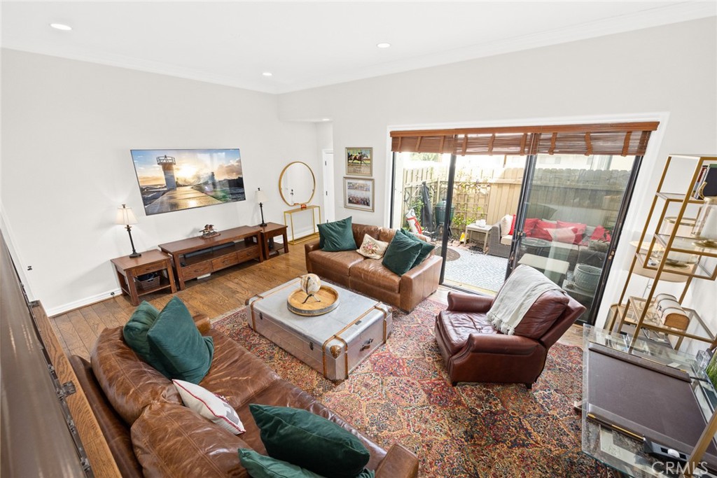 137 E Sierra Madre Boulevard E