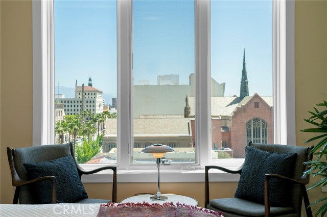 39 S Los Robles Unit: 5007