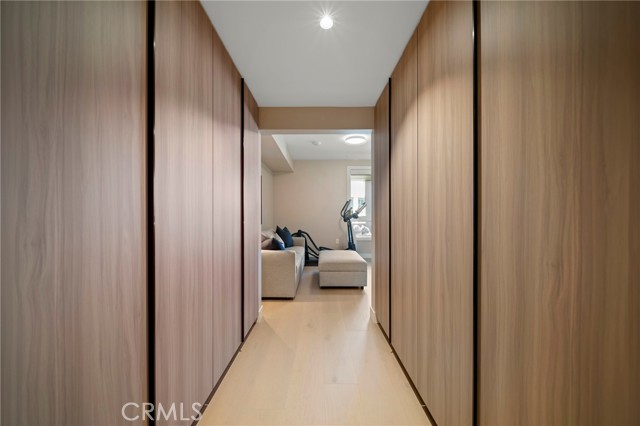 39 S Los Robles Unit: 5007