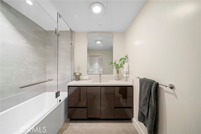 39 S Los Robles Unit: 5007