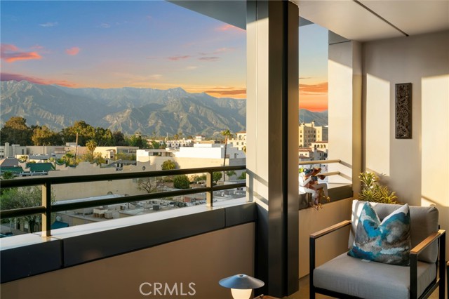 39 S Los Robles Unit: 5007