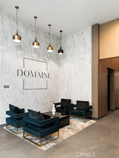 39 S Los Robles Unit: 5007