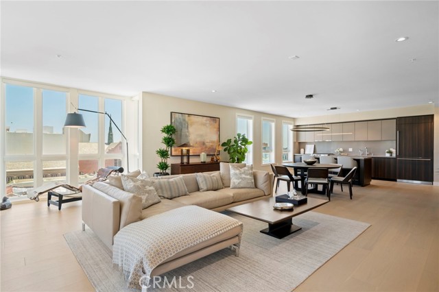 39 S Los Robles Unit: 5007