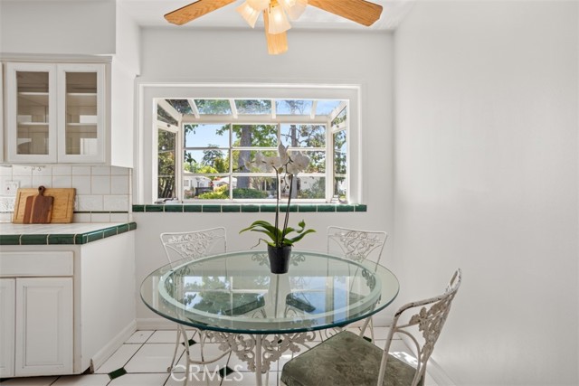 4928 Willowcrest Avenue