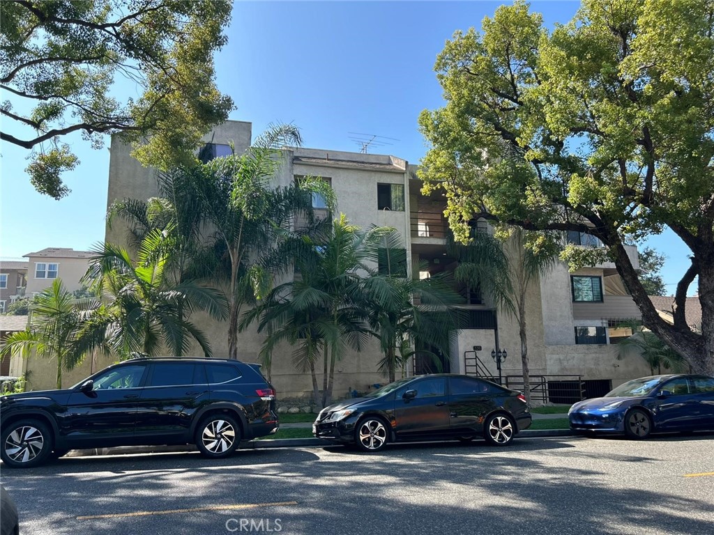 336 W California Avenue 105