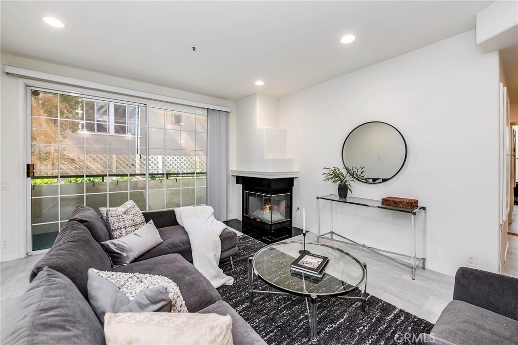10824 Bloomfield Street 106
