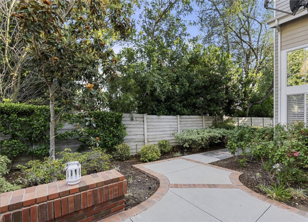 1074 Westcreek Lane