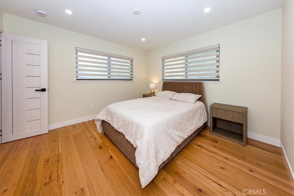 16901 Pineridge