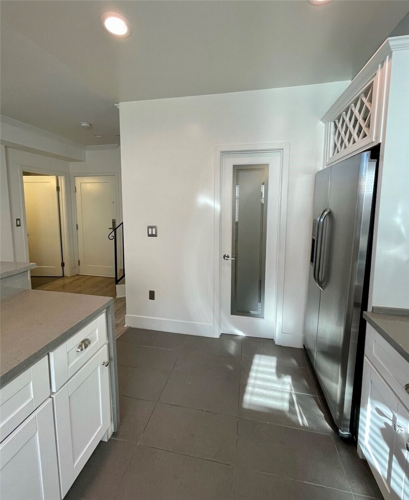 10844 Blix Street 101