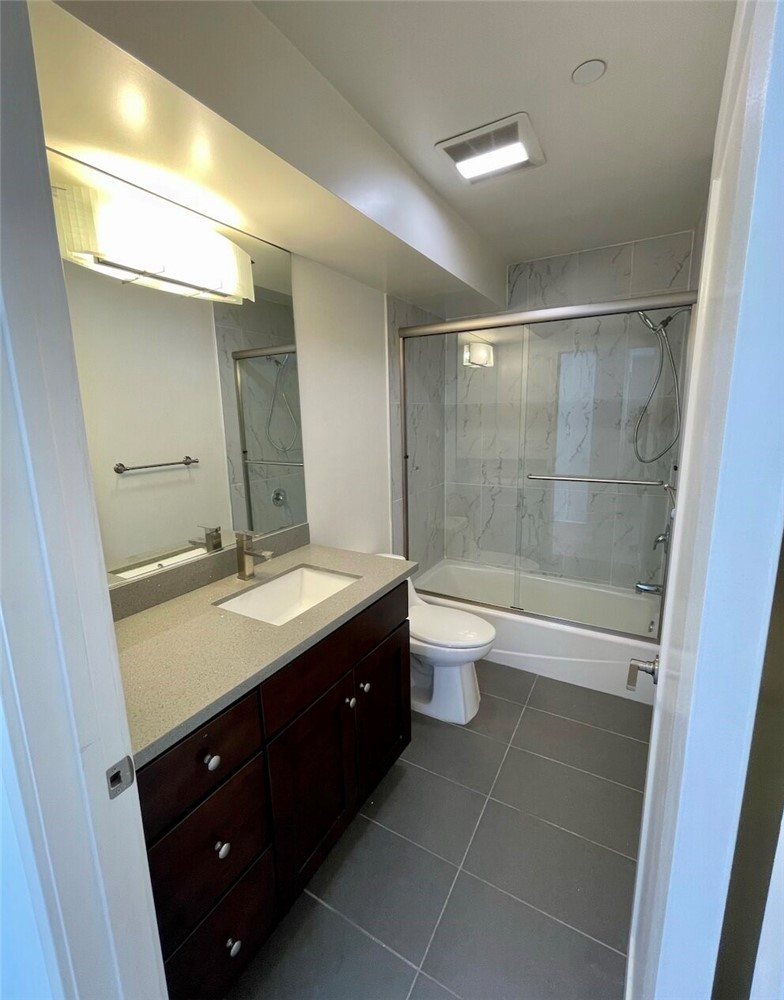 10844 Blix Street 101