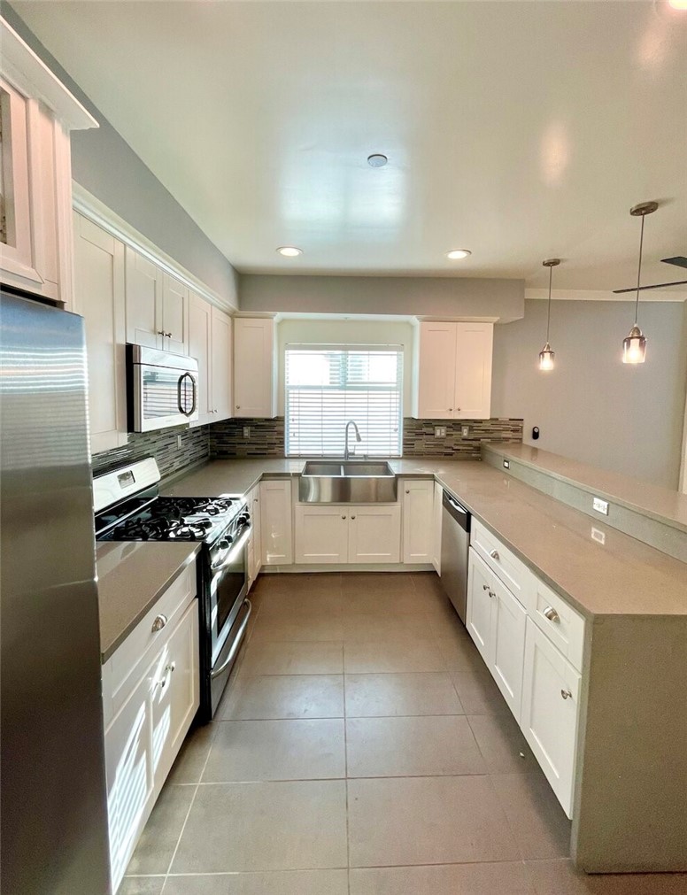 10844 Blix Street 101