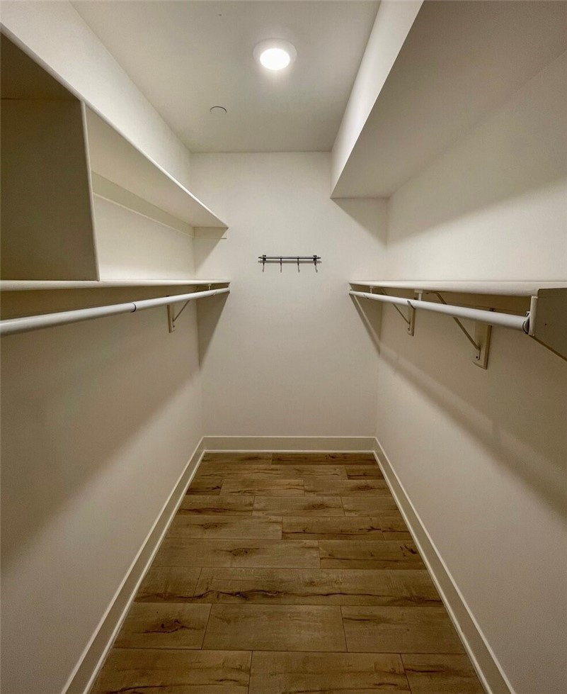 10844 Blix Street 101