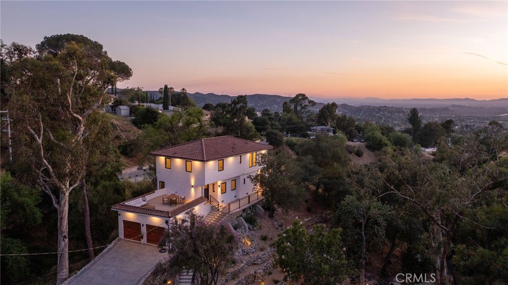11111 Tujunga Canyon