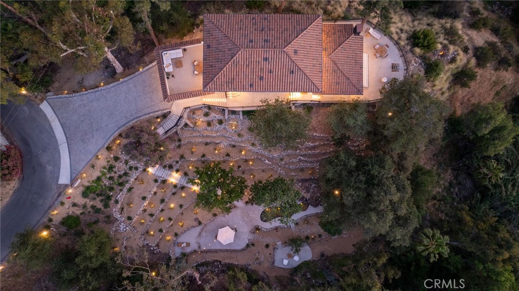 11111 Tujunga Canyon