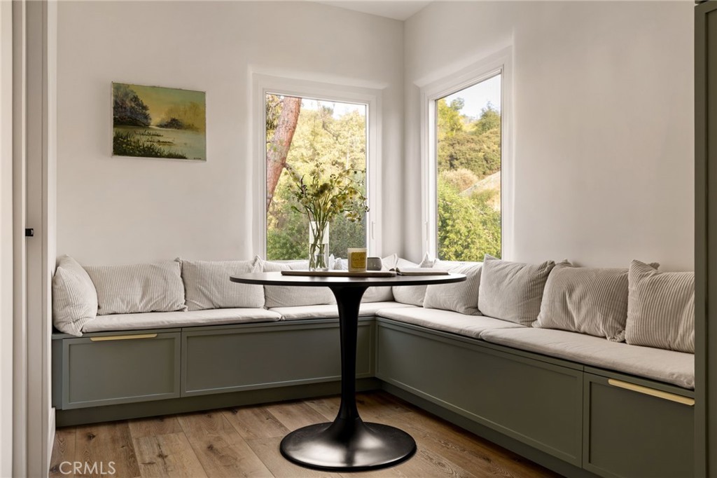 11111 Tujunga Canyon