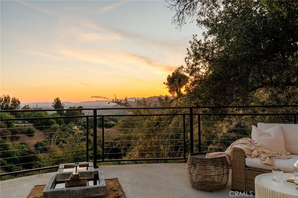 11111 Tujunga Canyon
