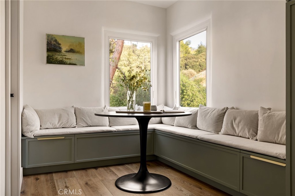 11111 Tujunga Canyon
