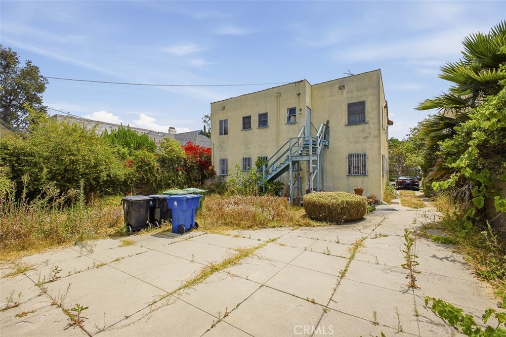 1259 S Orange Drive