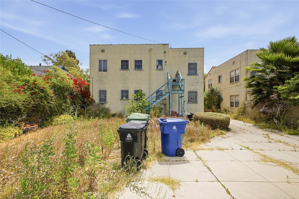 1259 S Orange Drive