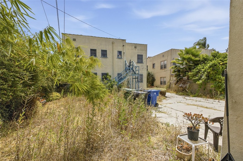 1259 S Orange Drive