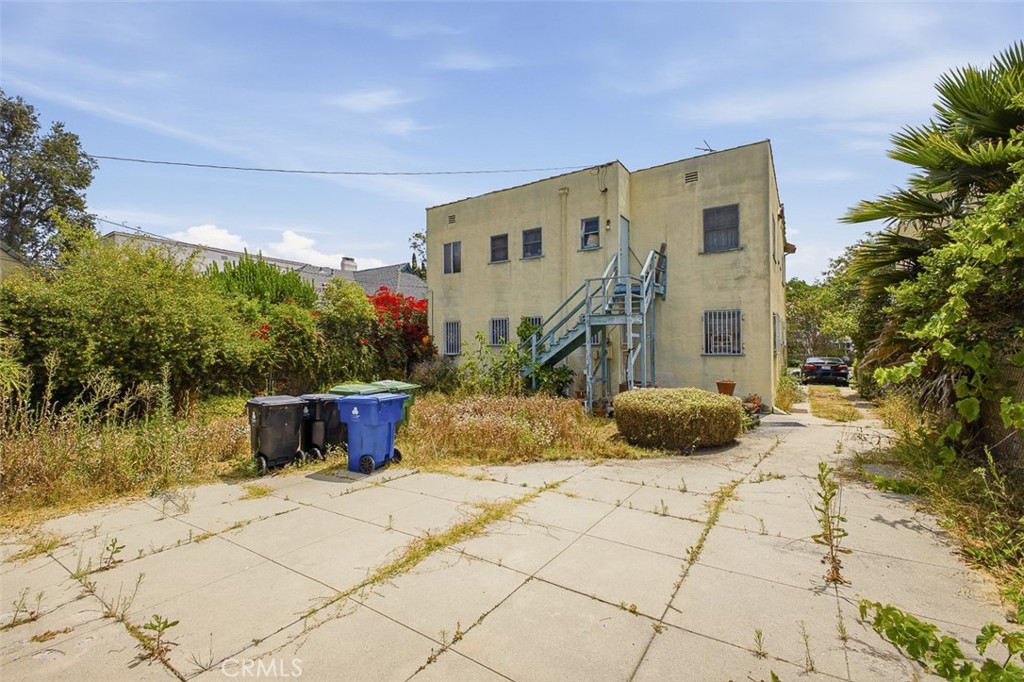 1259 S Orange Drive