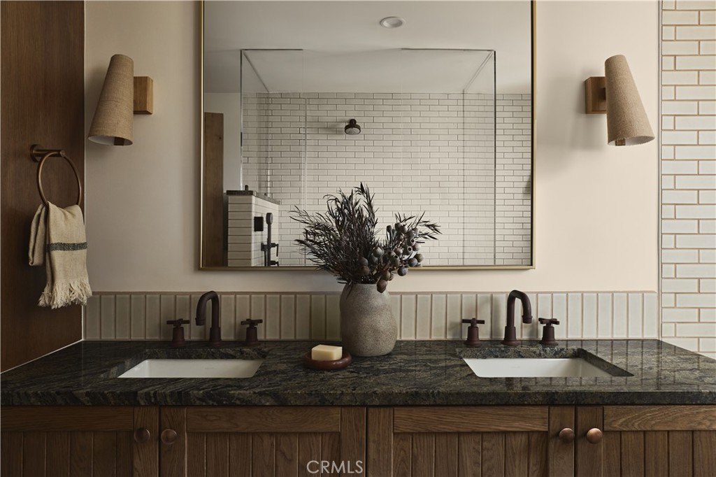 2740 Chadwick Circle