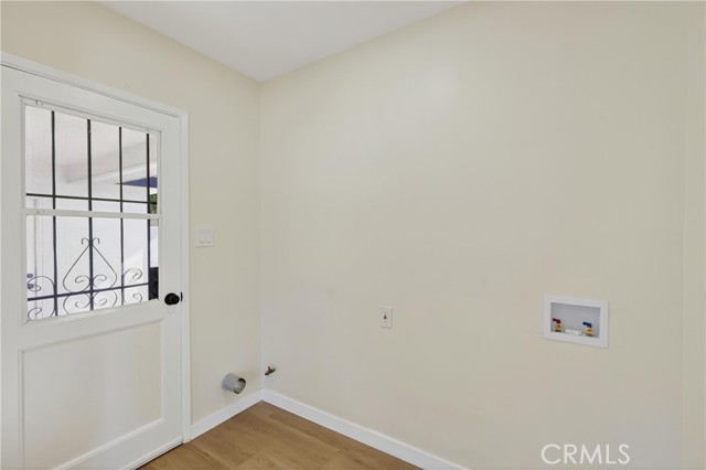 3661 N Arrowhead Ave