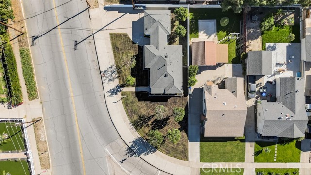 3661 N Arrowhead Ave