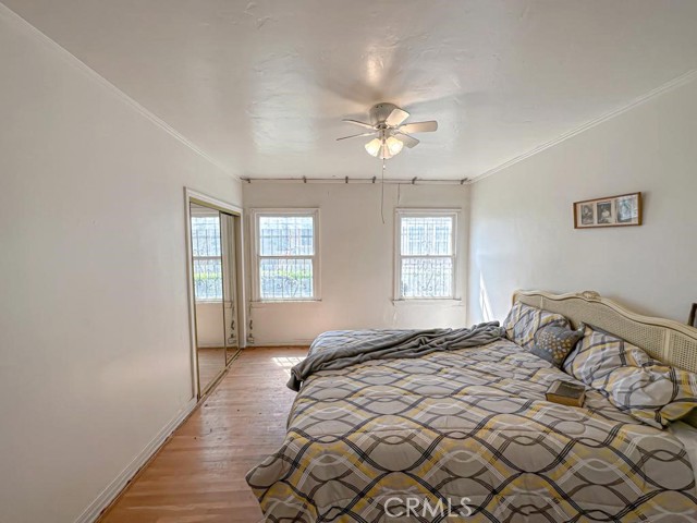 2610 W 43rd PL