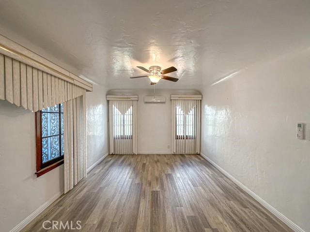 2610 W 43rd PL