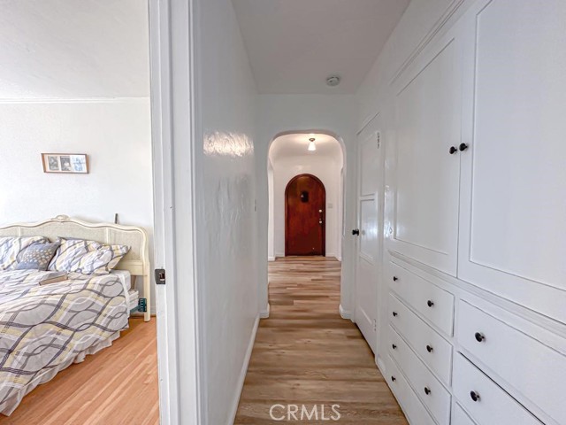 2610 W 43rd PL