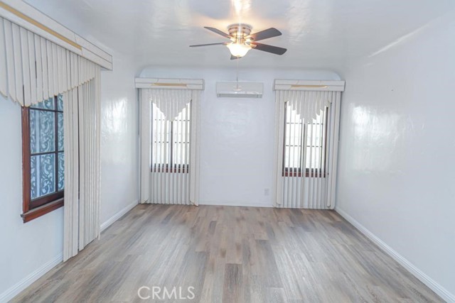 2610 W 43rd PL