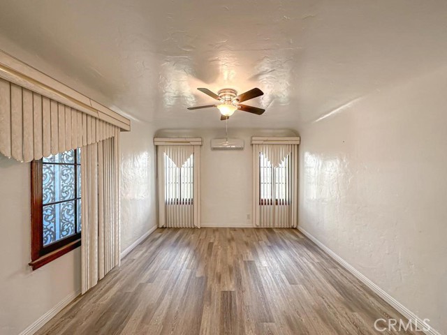2610 W 43rd PL