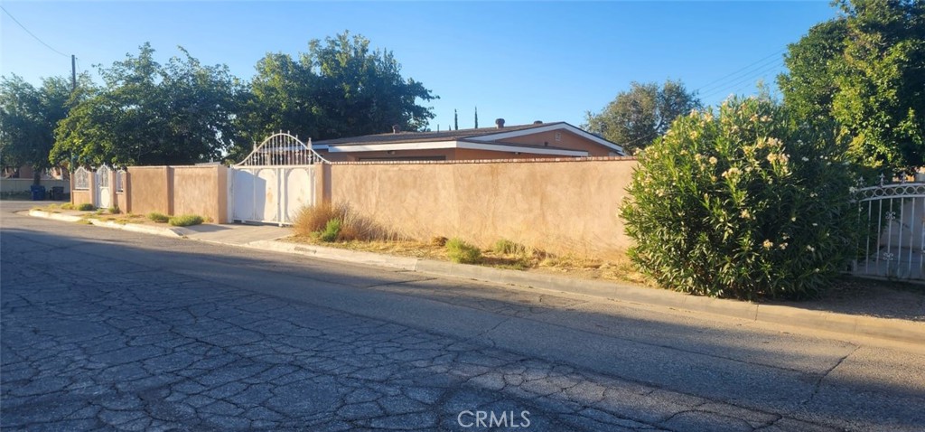 38576 Friendly Avenue