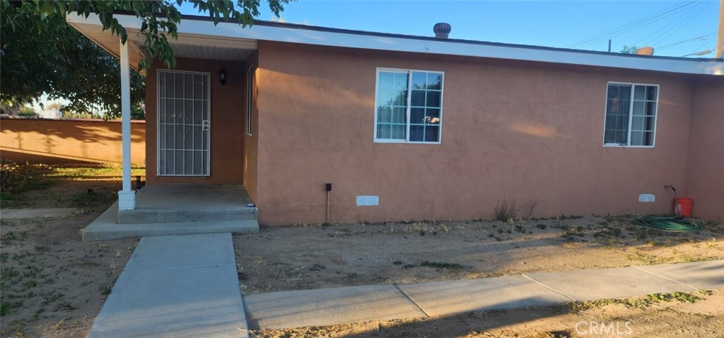 38576 Friendly Avenue