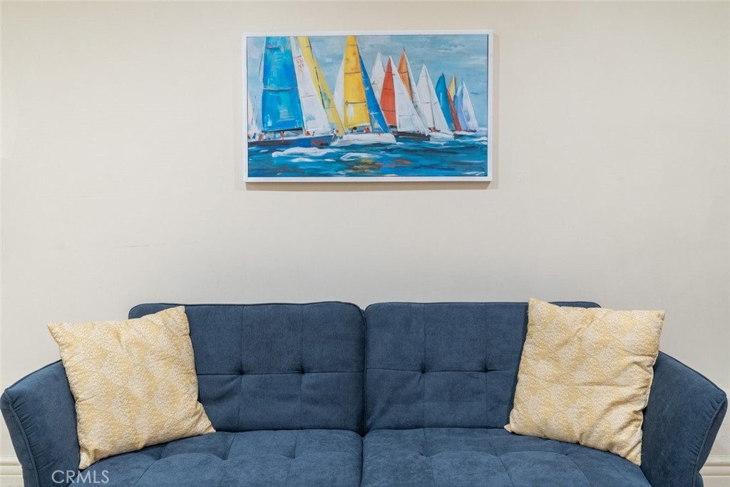 6954 Woodlake Avenue