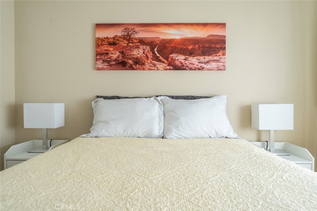 6954 Woodlake Avenue