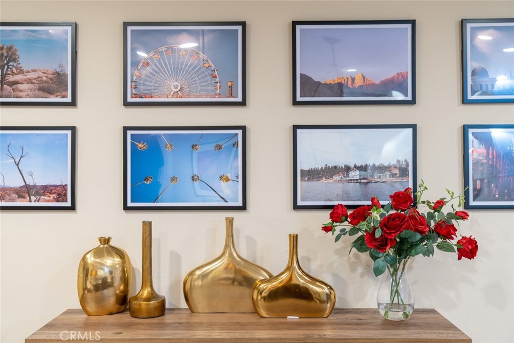 6954 Woodlake Avenue