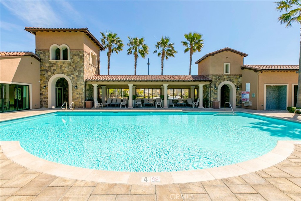 20512 W Esmerelda Lane