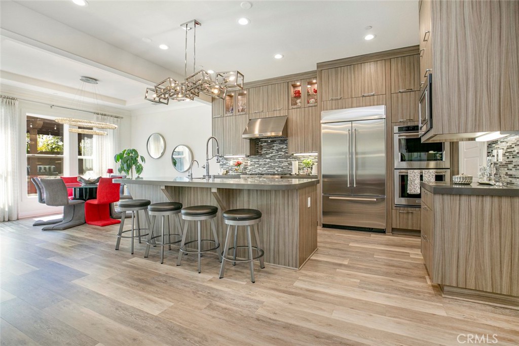 20512 W Esmerelda Lane