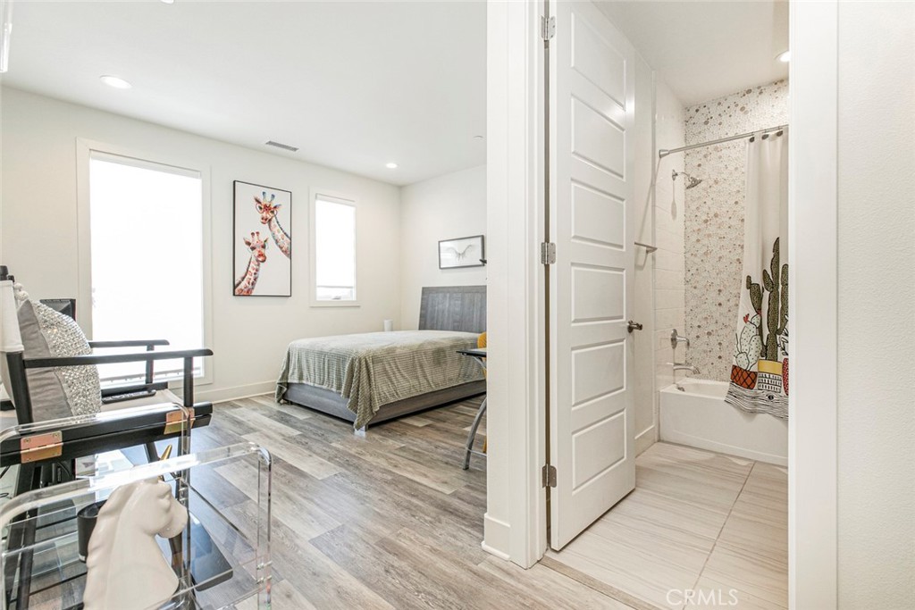 20512 W Esmerelda Lane