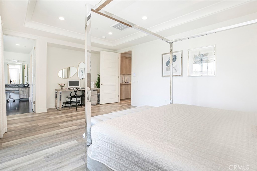 20512 W Esmerelda Lane