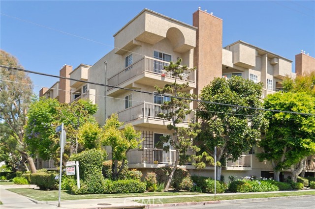 10021 Tabor ST Unit: 302