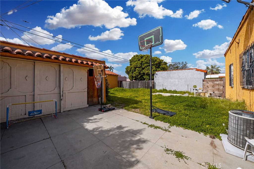 3300 W 78th Street