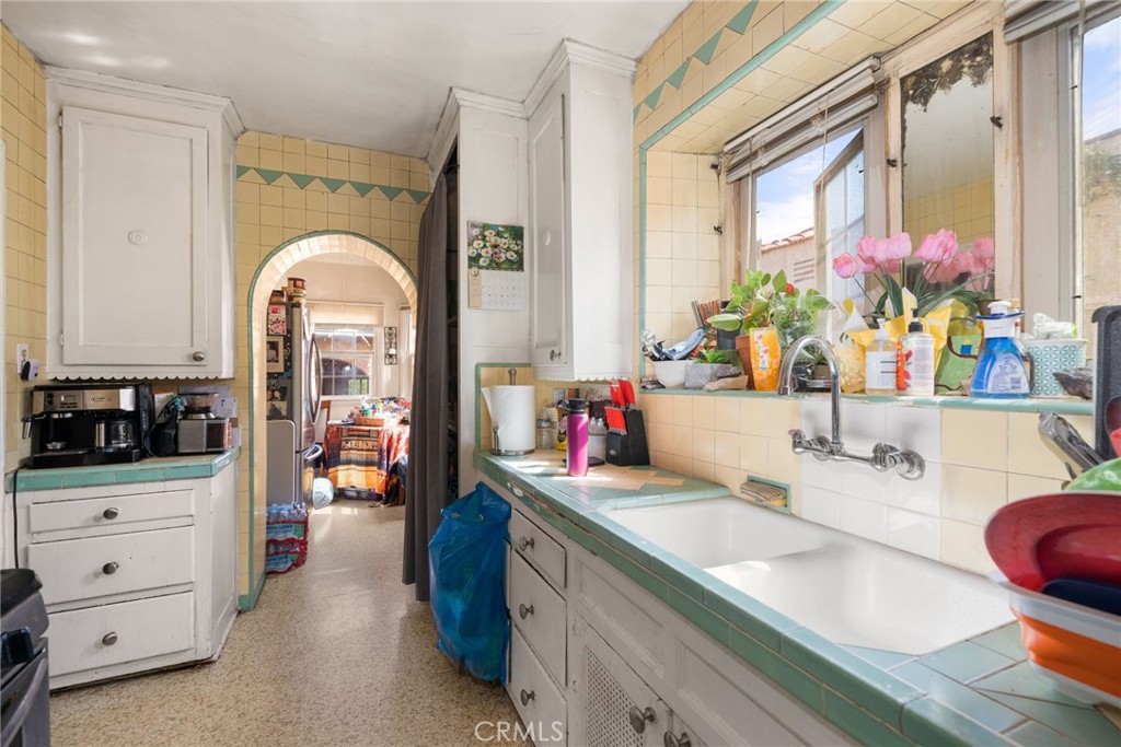 3300 W 78th Street